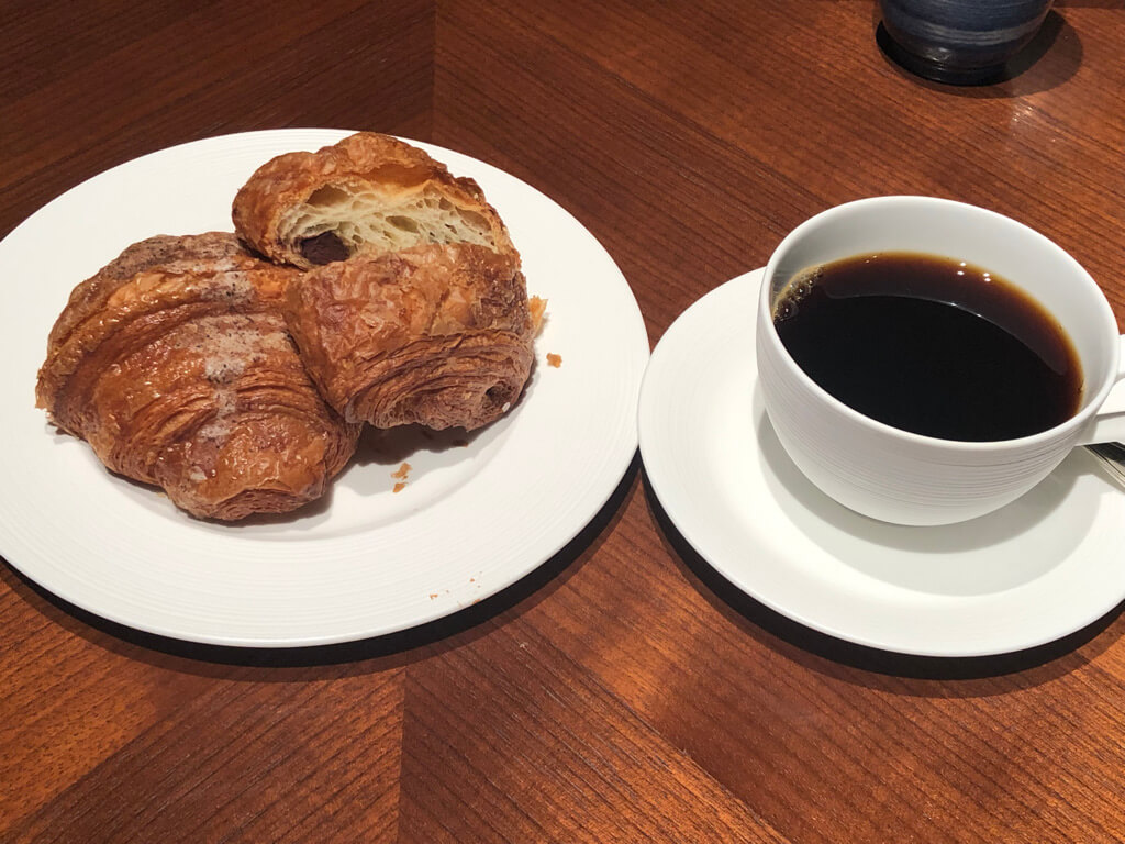 F2129EB8 685C 4549 90E2 9E50FBC19DA5