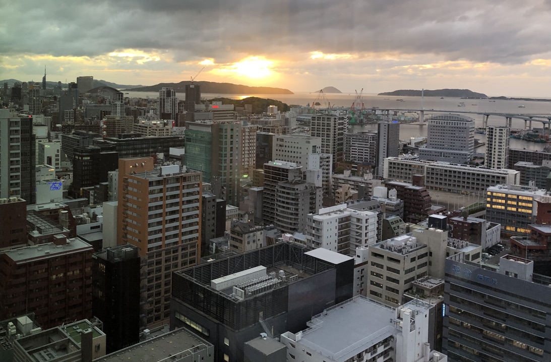 【リッツカールトン福岡宿泊記】お部屋・施設紹介☆ポイントで超お得!10万円越えの宿泊費をタダにする方法 73 リッツカールトン福岡 ポイント ブログ アクセス 宿泊記 部屋 アメニティ 料金 クラブレベル