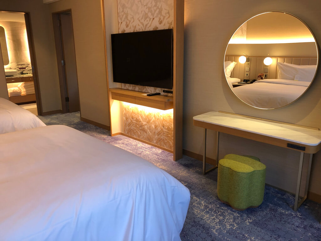 ウェスティン都ホテル京都　宿泊記　ラグジュアリースイート　子連れ旅　子供添い寝　クラブラウンジ　プール　ジム　spgアメックス紹介　プラチナ特典