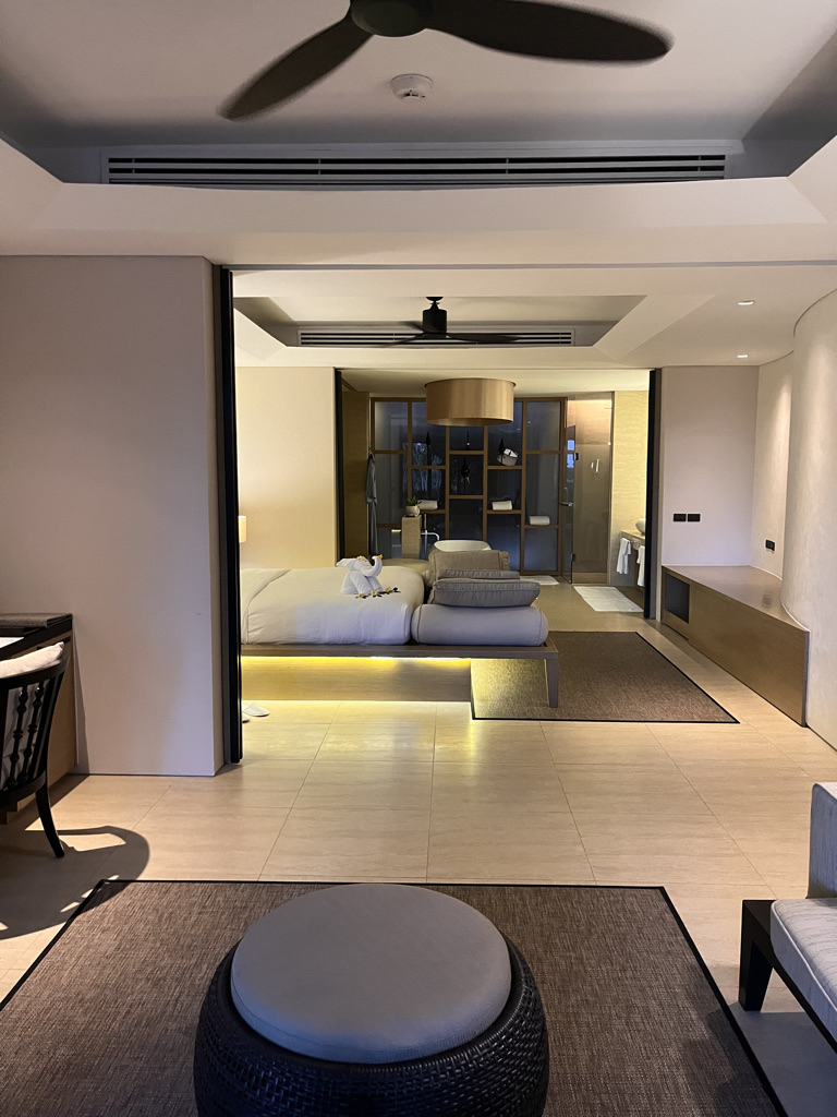 リッツカールトンサムイ　　　宿泊記　ブログ　プラチナ特典　シャトルバス