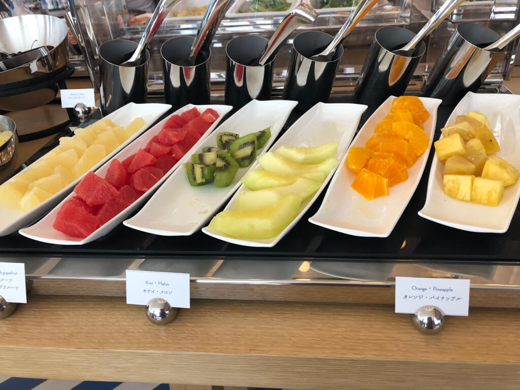 W大阪　マーベラススイート　子連れ　宿泊記 SPGアメックス紹介　朝食　プール　WETバー　サウナ　大浴場　フィットネスジム　駐車場　プラチナ特典　ルームサービス