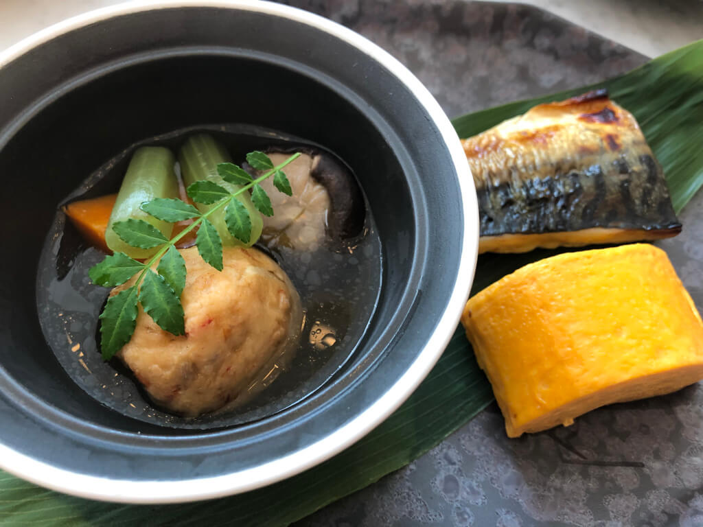 W大阪　マーベラススイート　子連れ　宿泊記 SPGアメックス紹介　朝食　プール　WETバー　サウナ　大浴場　フィットネスジム　駐車場　プラチナ特典　ルームサービス