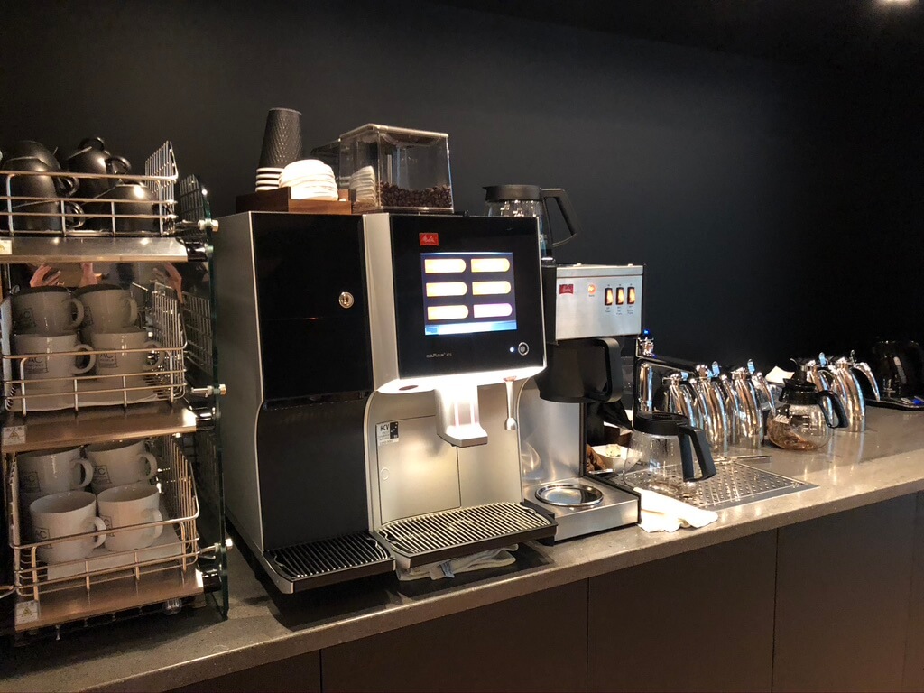 F7BB7068 2641 4F7B BE2F 9BCAAD7E16E4