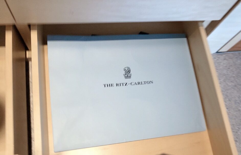 【リッツカールトン福岡宿泊記】お部屋・施設紹介☆ポイントで超お得!10万円越えの宿泊費をタダにする方法 69 リッツカールトン福岡 ポイント ブログ アクセス 宿泊記 部屋 アメニティ 料金 クラブレベル