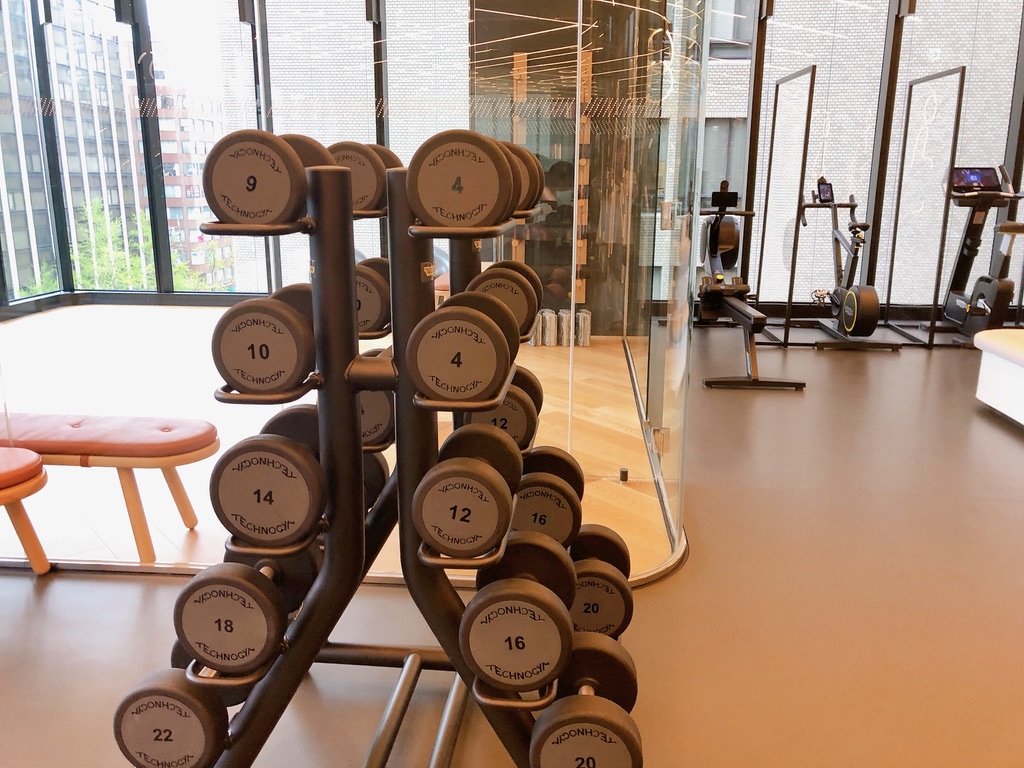 w大阪　ホテル　宿泊記　大浴場　駐車場　プール　読み方　プラチナ特典　マリオットボンヴォイアメックス紹介