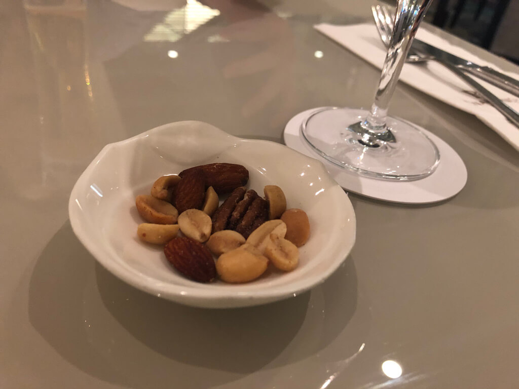 ルネッサンスリゾートオキナワ　クラブサビー宿泊記　朝食　ランチ　ディナー　周辺ご飯　ロビーラウンジ