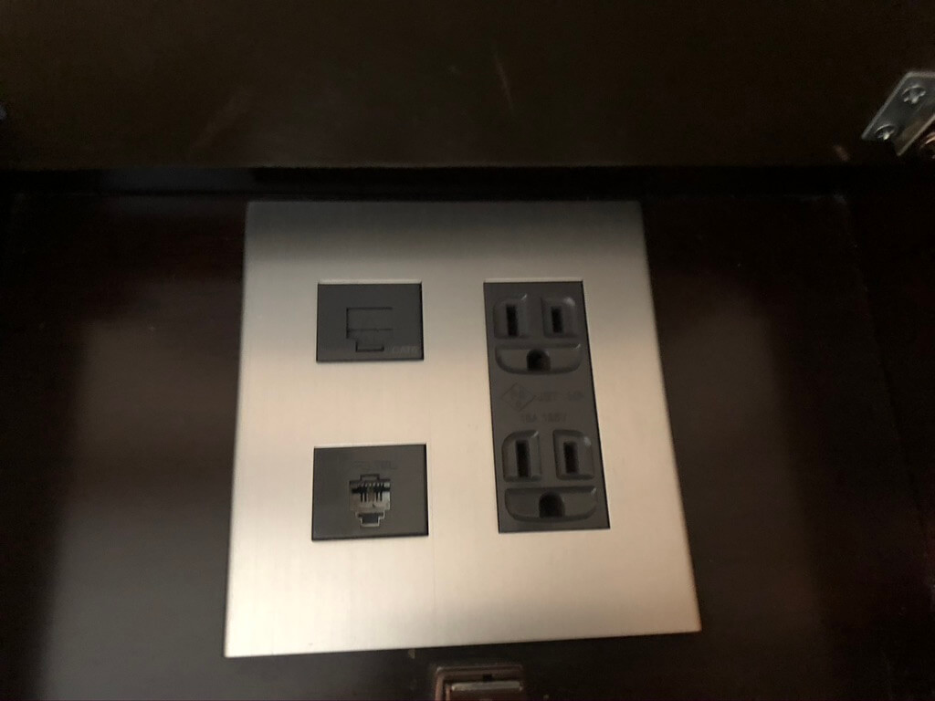 セントレジス大阪　グランドデラックススイート　宿泊記　バトラー　サービス　spgamex プラチナ特典　フィットネスジム　コロナ感染対策　COVID-19 GoTo　トラベルクーポン　GoToトラベル割引　地域共通クーポン　セントレジスバー