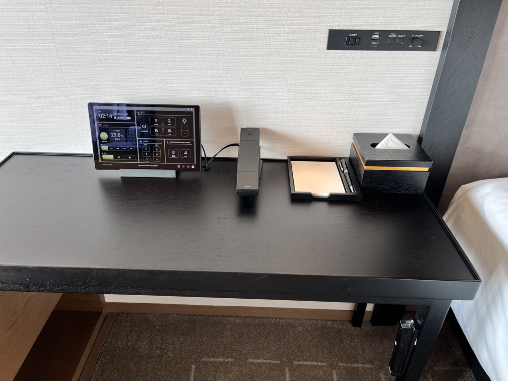 TIAD ティアド　宿泊記　プール　ラウンジ　部屋　ブログ　プラチナ特典