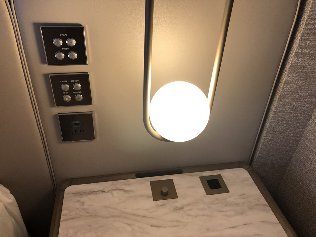 ウェスティン都ホテル京都　子連れ　宿泊記　ブログ　2ベッドルームスイート 1キングベッド＆2シングルベッド　子供添い寝　ジム　プール　温泉　朝食　クラブラウンジ　spgアメックス紹介　プラチナ特典　アメニティ