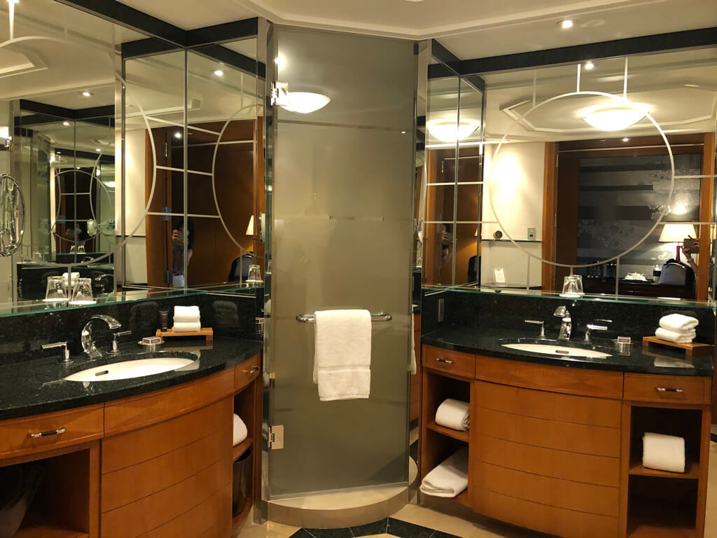 リッツカールトン東京　宿泊記　子連れ　添い寝　クラブラウンジ　朝食　アクセス　プラチナ特典　SPGアメックス紹介